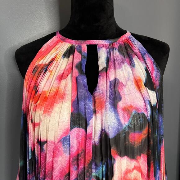 Maggy London Floral Mini Dress | Size 2 - Picture 3 of 5